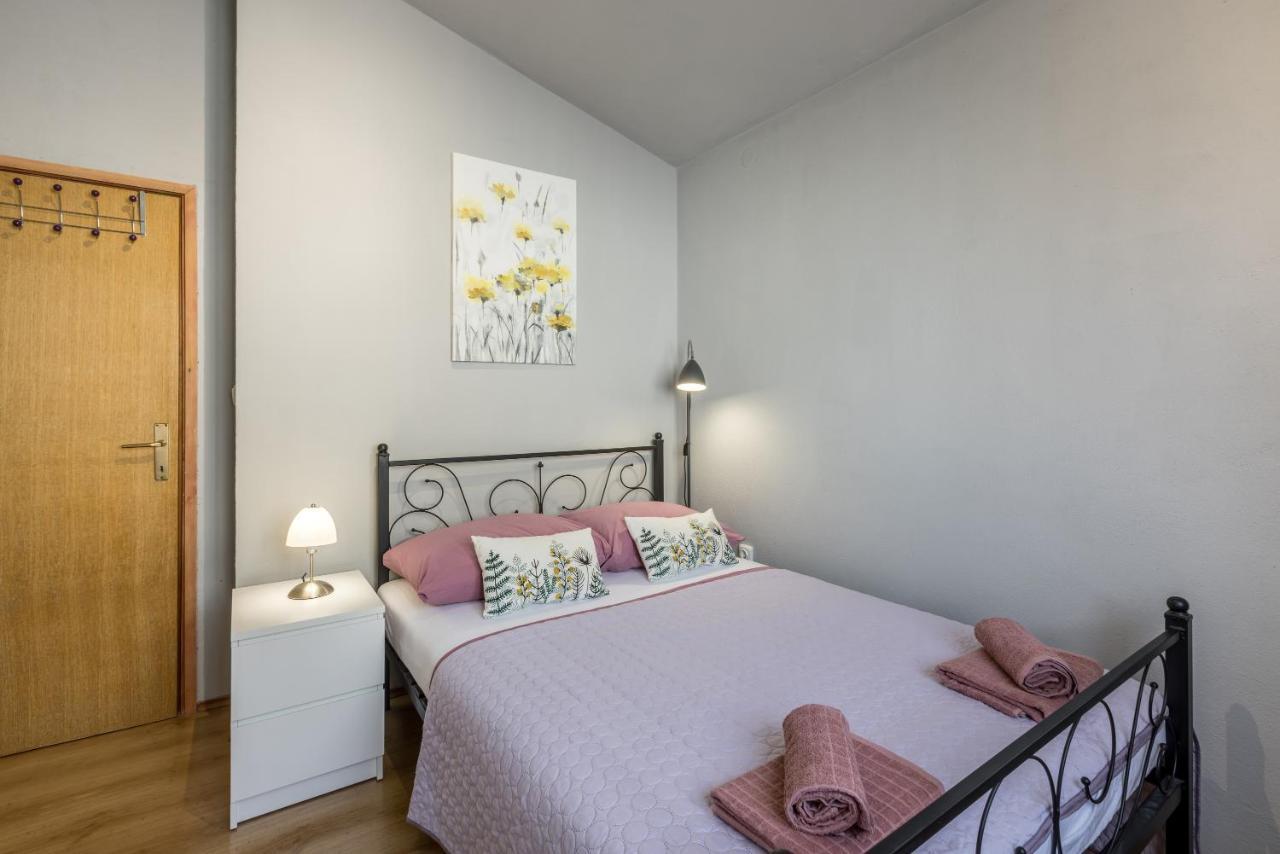 Apartment Lamaro Каштела Екстер'єр фото